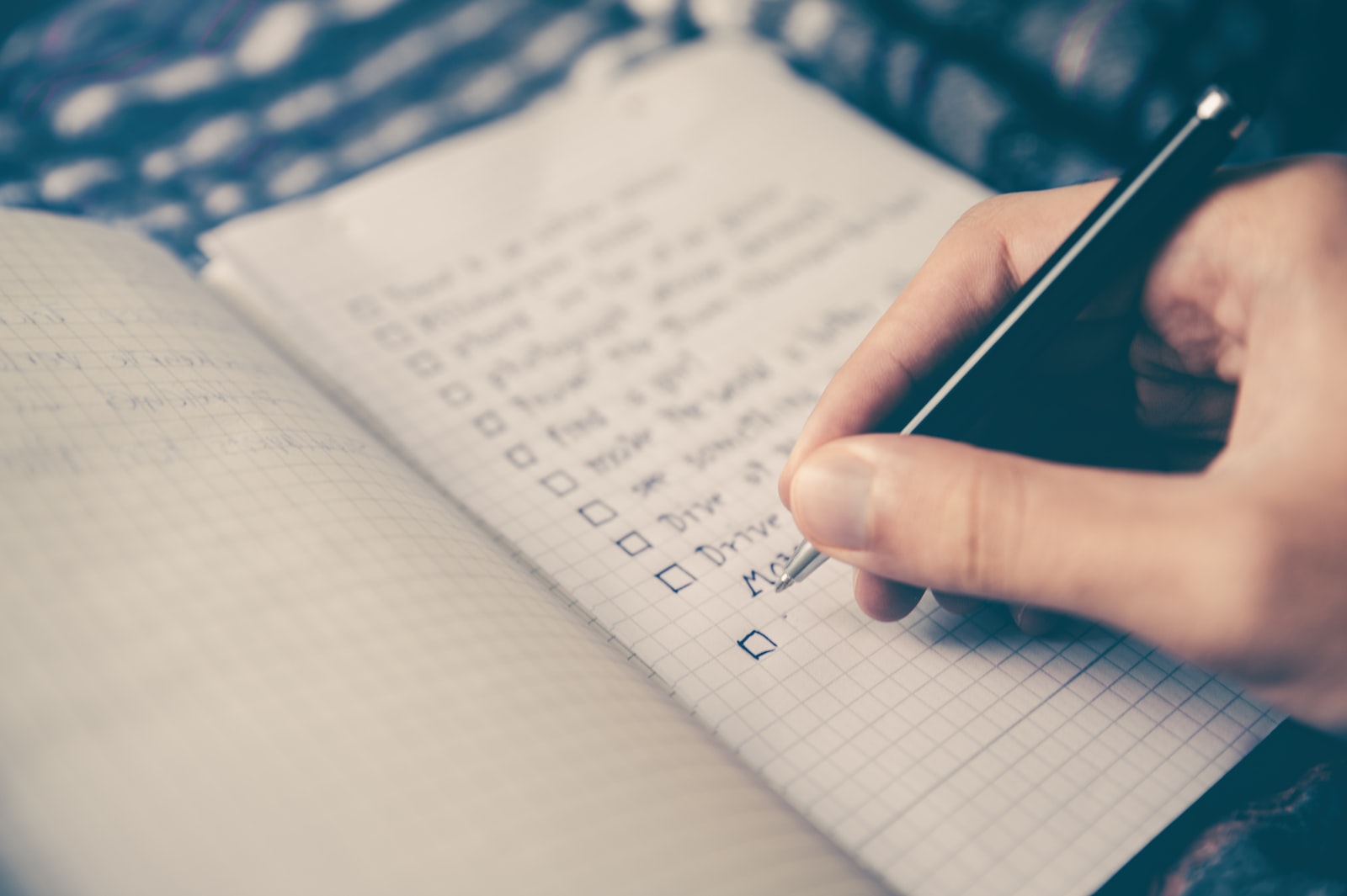 Employee performance review checklist